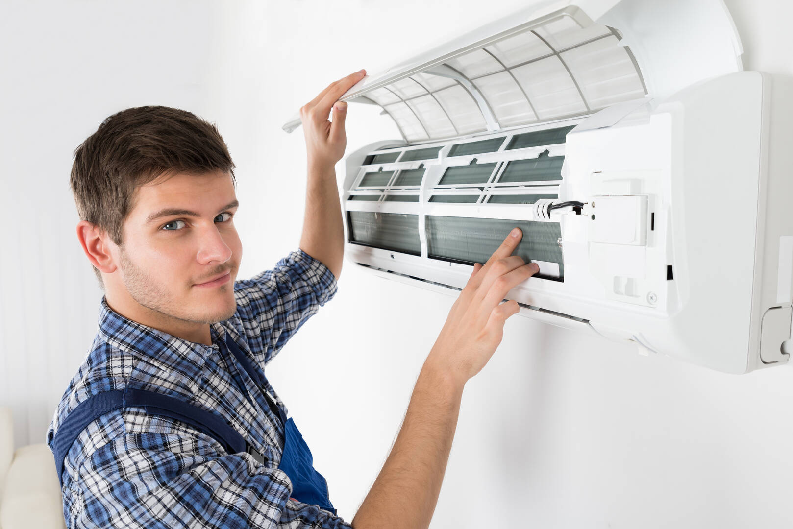 Lindy M. Redding Heating and Air Conditioning LLC logo