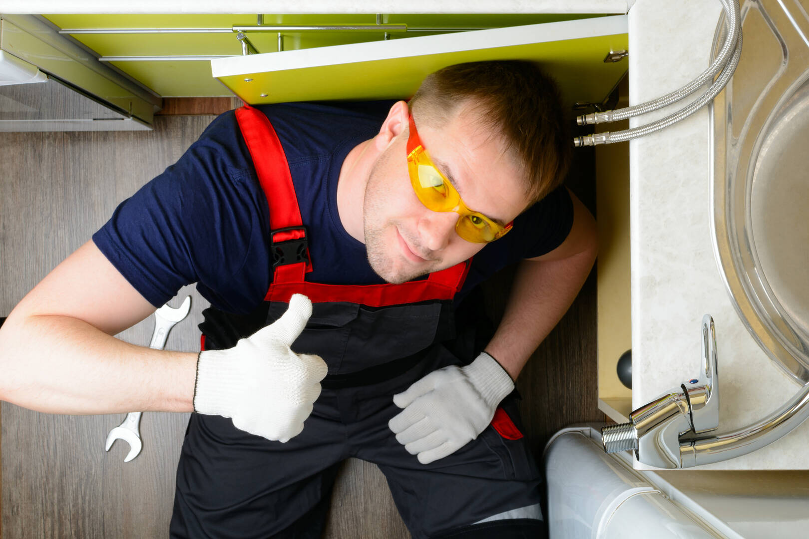 Ernie's Plumbing and Sewer Service logo