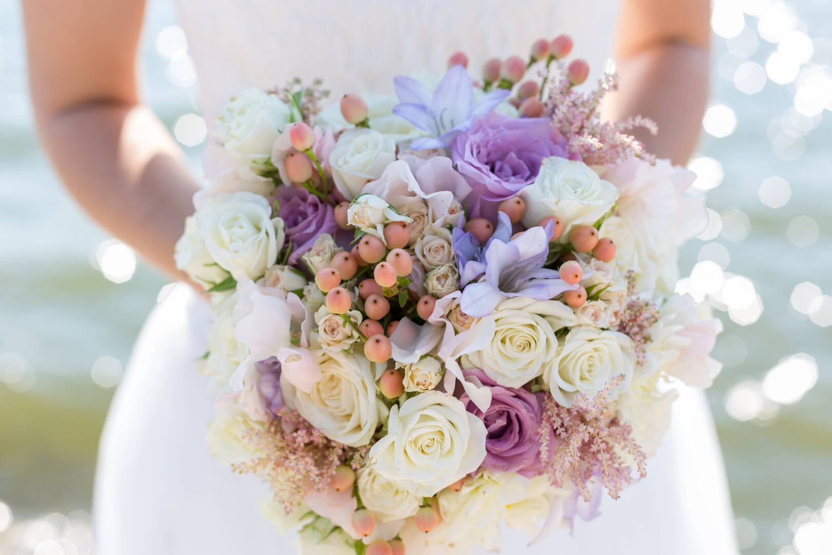 La Belle Bridal Boutique logo
