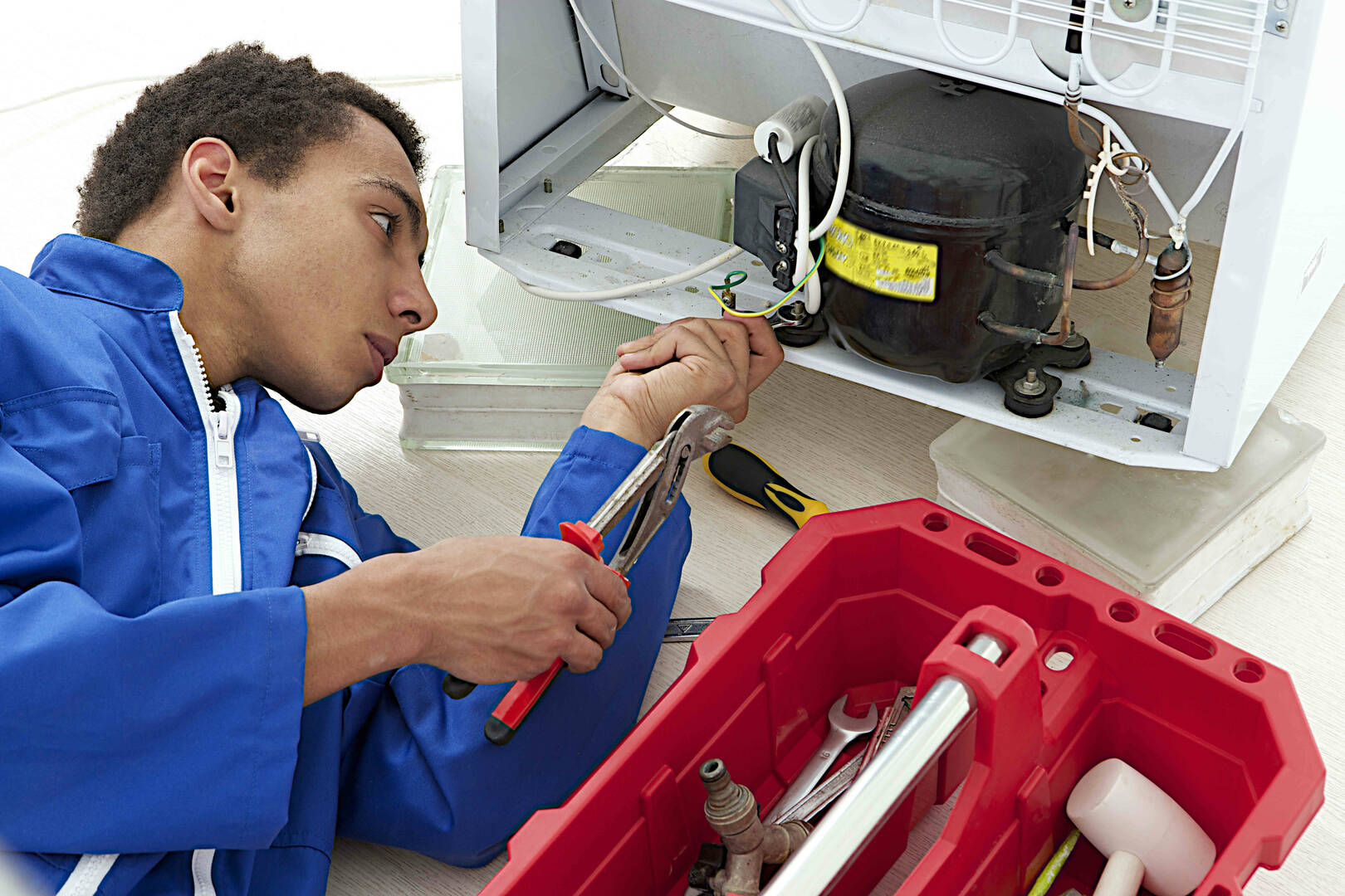 Airtexno Appliance Repair logo