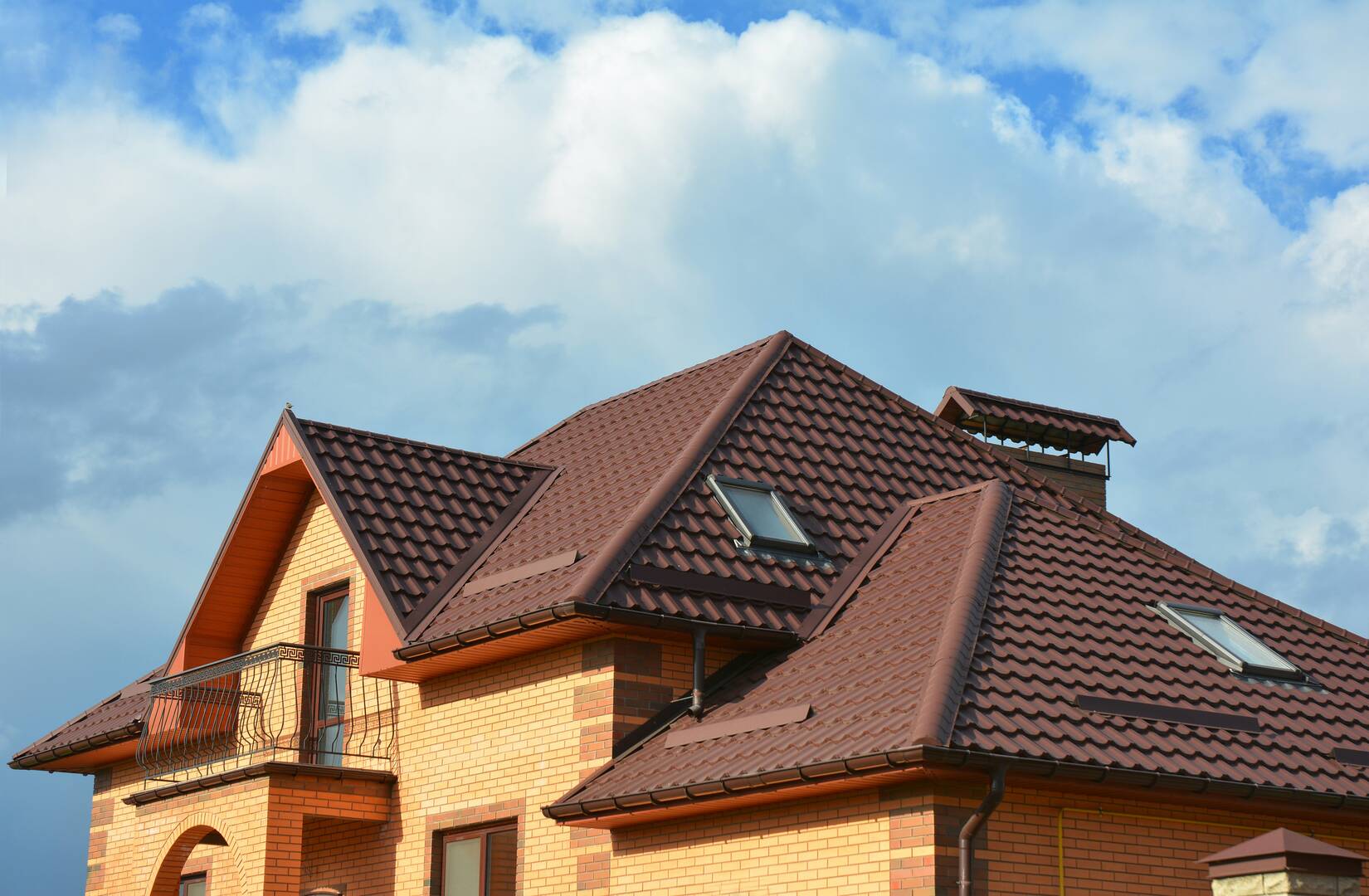 Asch Roofing logo