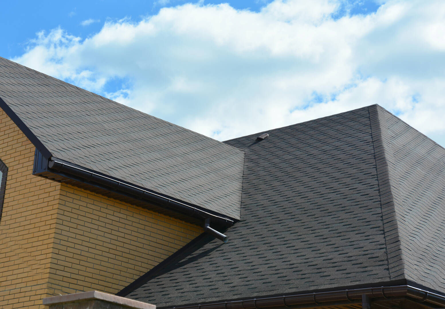 Rash Roofing & Siding logo